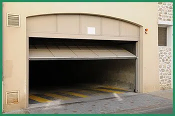 Quality Garage Door Service Harwood Heights, IL 224-306-2668 - hom-cont-gr-22m